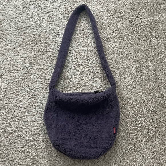 unif faye large fluffy bag in purple - Picture 8 of 8